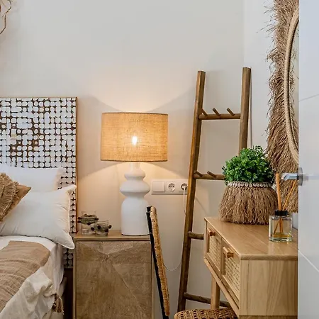 Luxury 2 Bedroom Beachfront In Bali-boho Style Apartment *