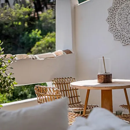 Luxury 2 Bedroom Beachfront In Bali-boho Style * Sitio de Calahonda
