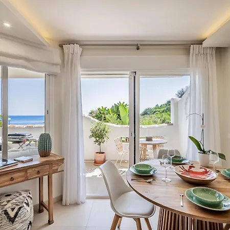 Luxury 2 Bedroom Beachfront In Bali-boho Style