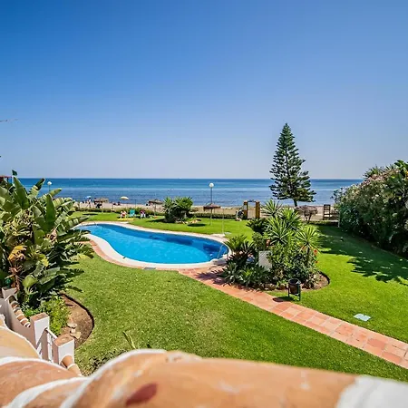 Luxury 2 Bedroom Beachfront In Bali-boho Style *