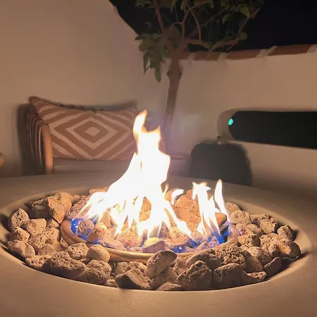 Luxury 2 Bedroom Beachfront In Bali-boho Style Apartment